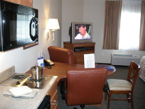 Candlewood Suites Ofallon, Il - St. Louis Area By Ihg O'Fallon Exterior photo